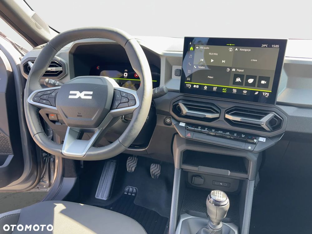 Dacia Bigster mild hybrid 140 Journey - 12