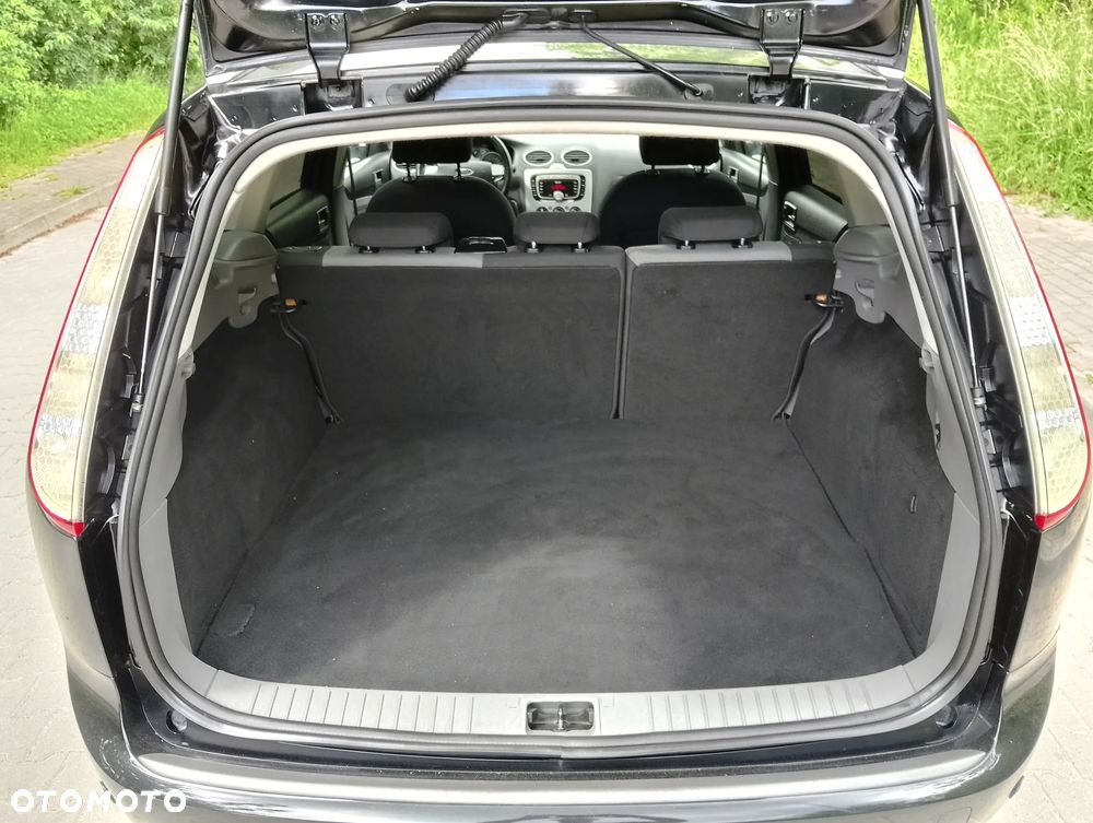 Ford Focus - 18