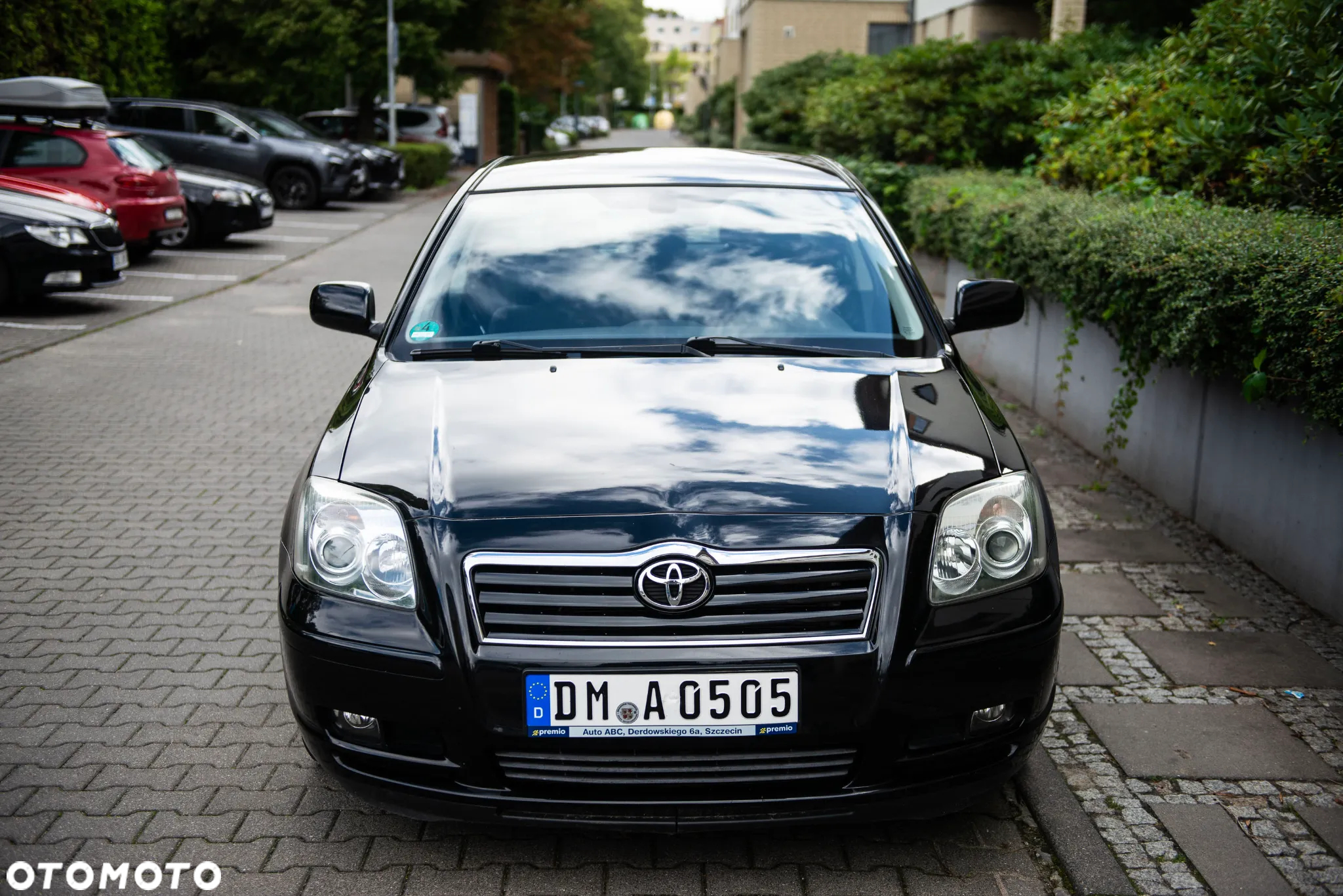 Toyota Avensis 1.8 Sol - 9
