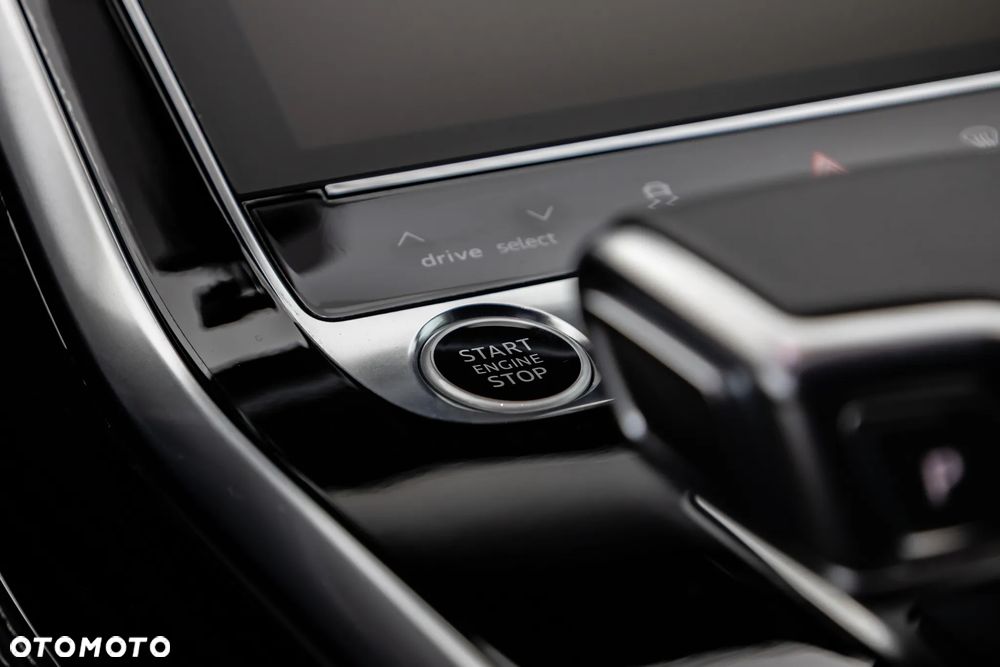 Audi Q7 60 TFSI e PHEV Quattro S Line Tiptr - 20