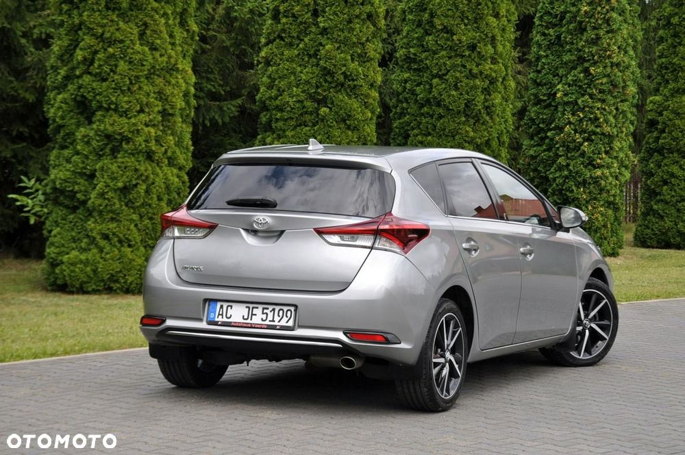 Toyota Auris - 7