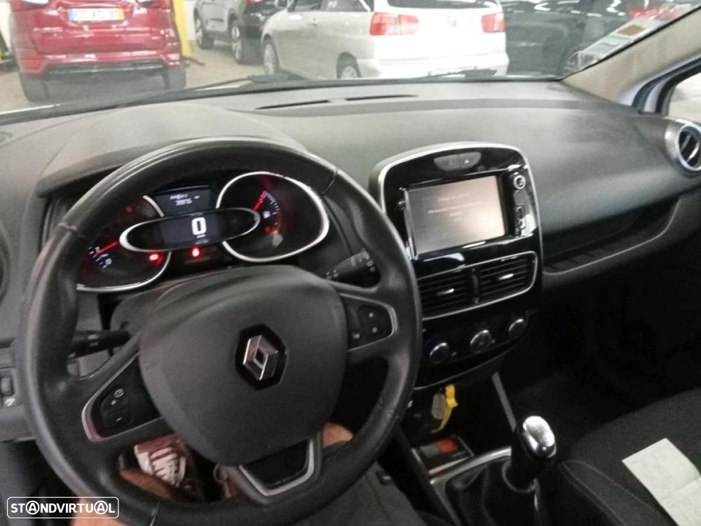 Renault Clio 1.5 dCi Limited - 4