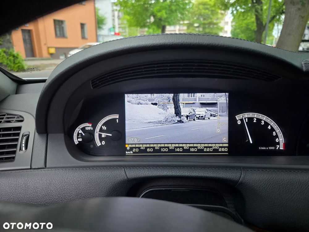 Mercedes-Benz CL 500 4Matic 7G-TRONIC - 23