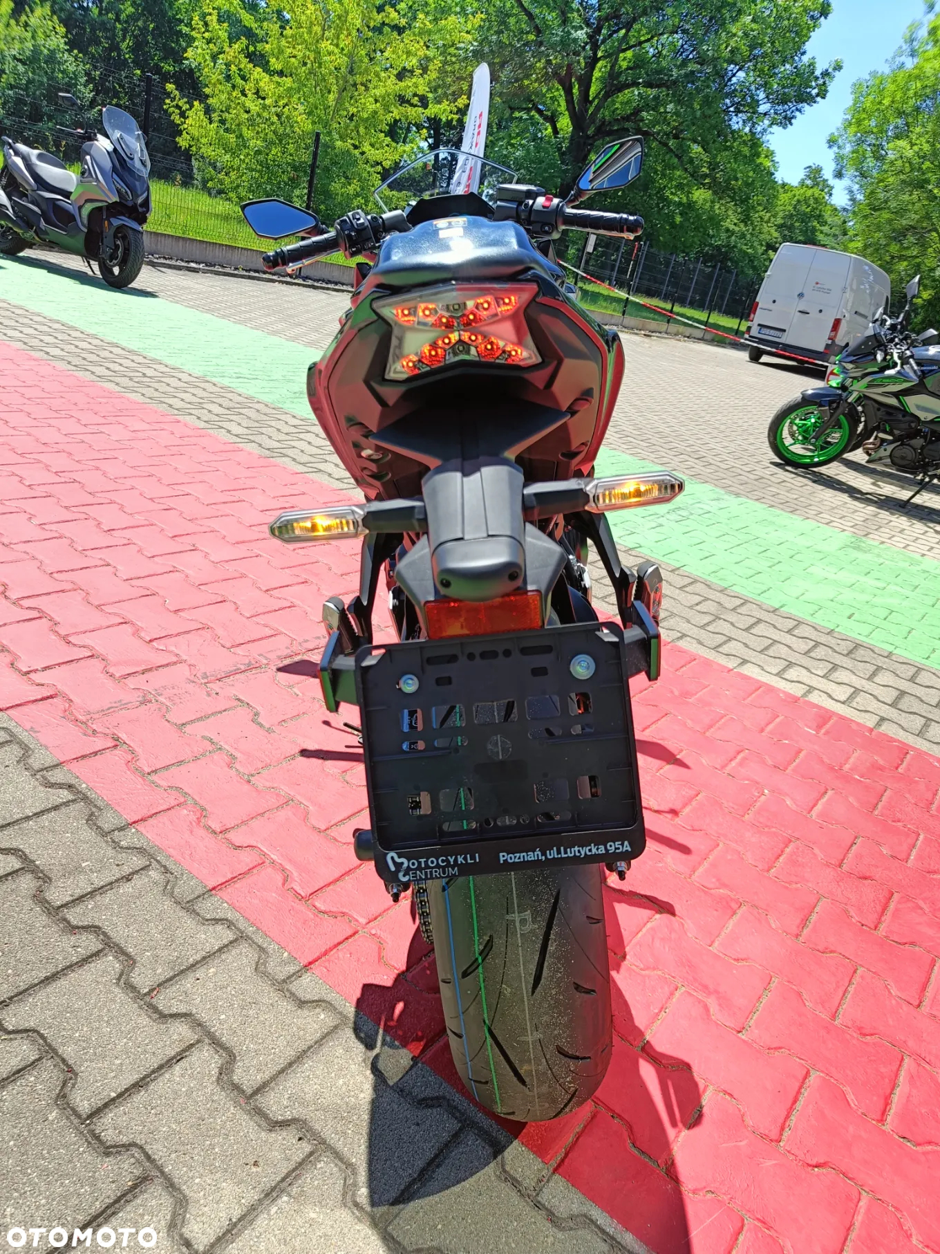 Kawasaki Ninja - 7