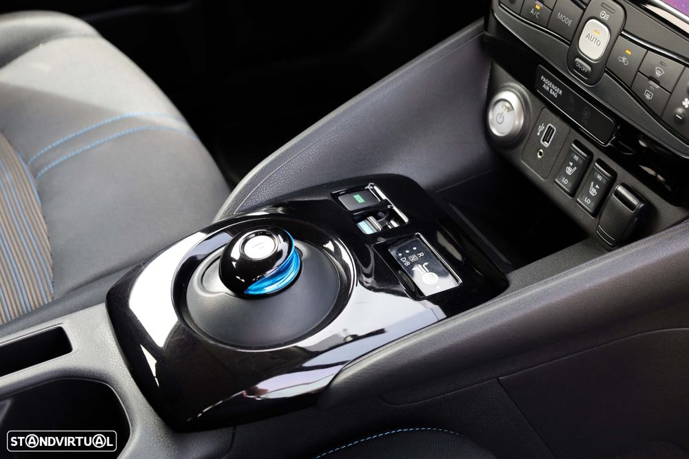 Nissan Leaf - 18