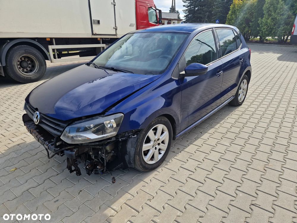 Volkswagen Polo - 1