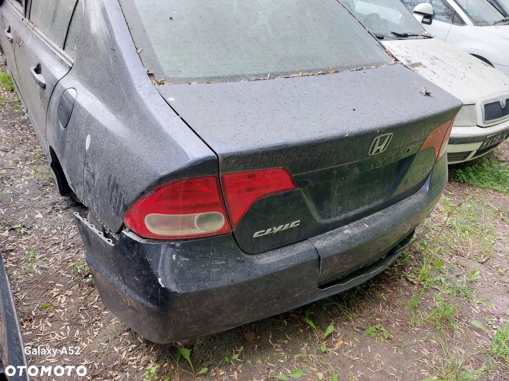 Maska HONDA CIVIC VIII SEDAN B 08R. lampy,drzwi,zderzaki,klapa.... - 2