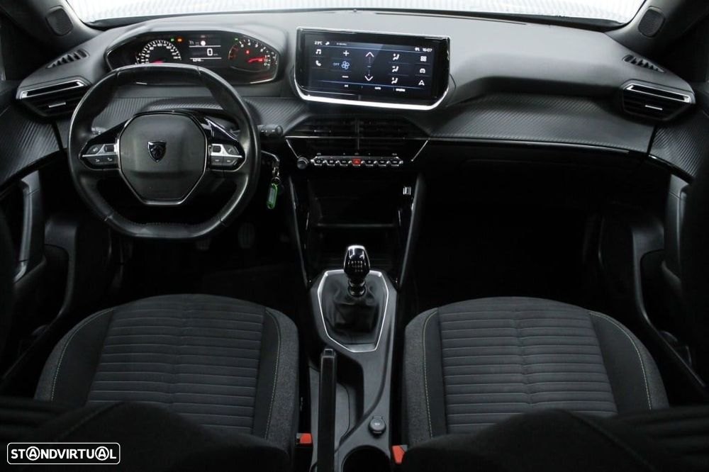 Peugeot 2008 1.2 PureTech Active - 19