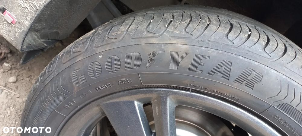 Hyundai I30 CW 1.6 Crdi 10r koła felgi alufelgi 3szt - 4