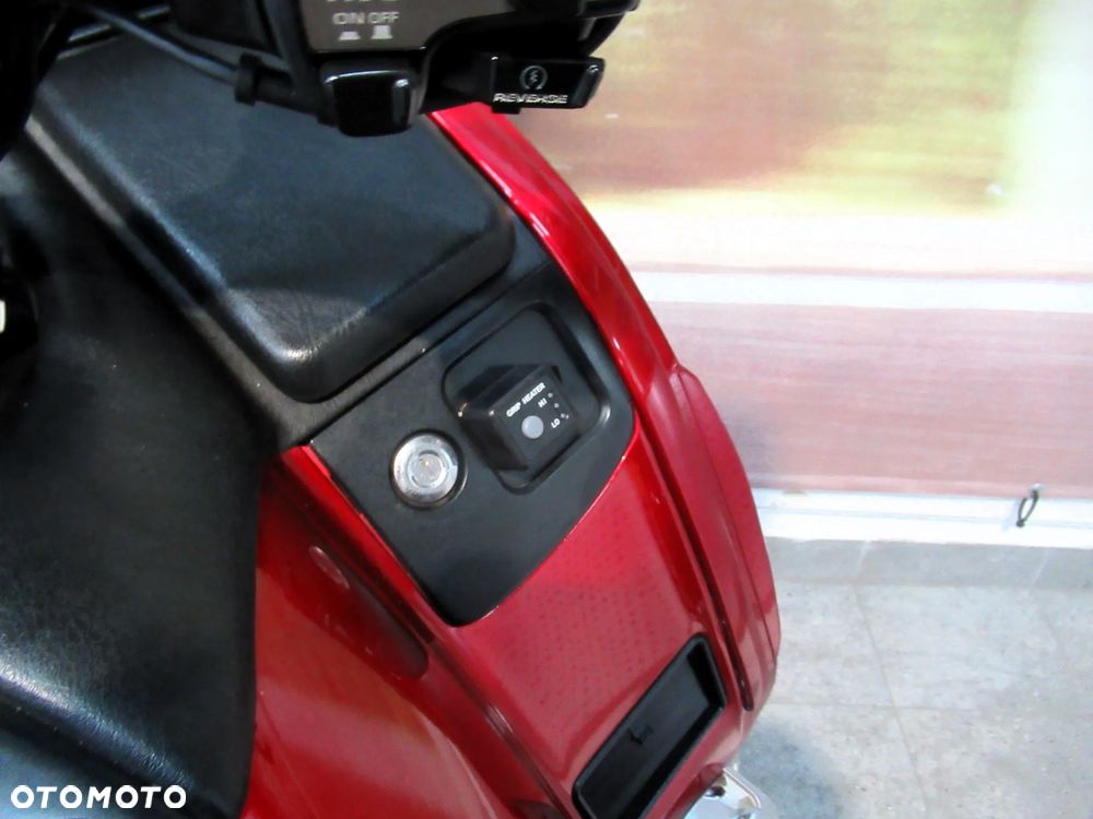 Honda GL - 12