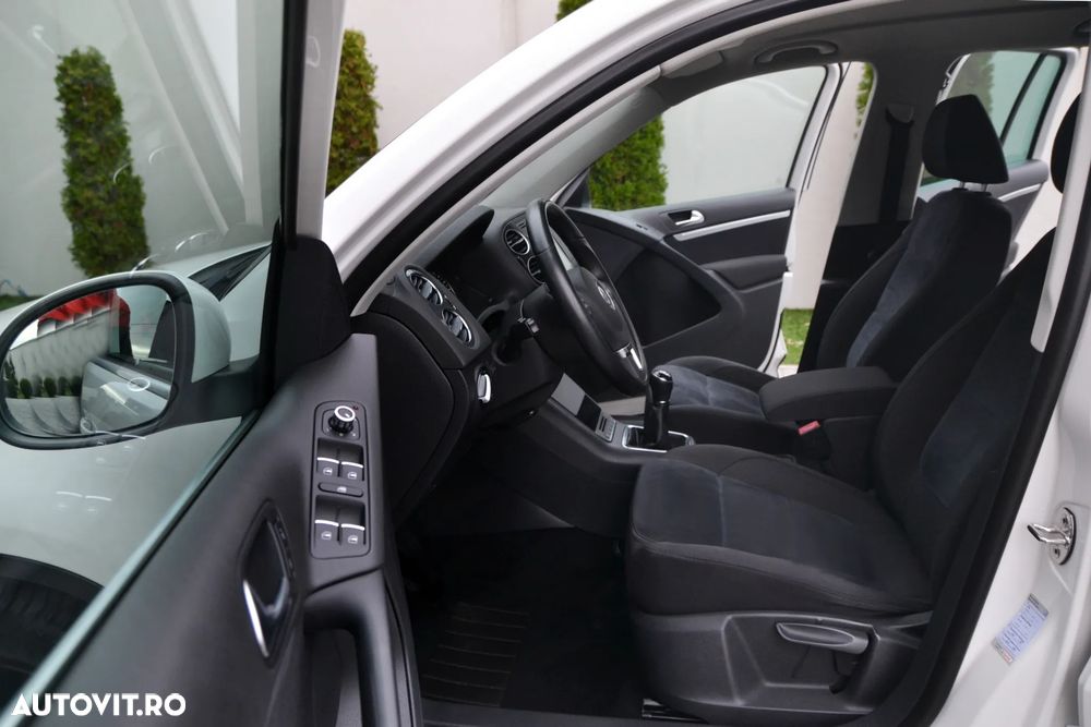 Volkswagen Tiguan 2.0 TDI DPF 4Motion Sport & Style - 10
