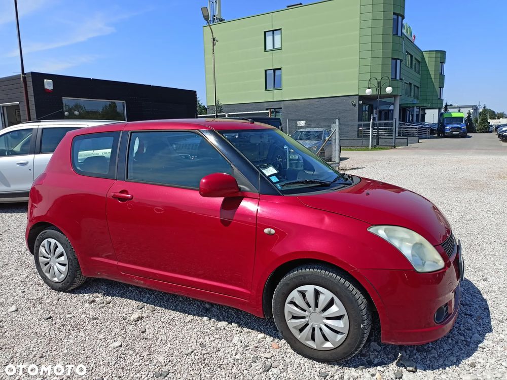 Suzuki Swift - 5