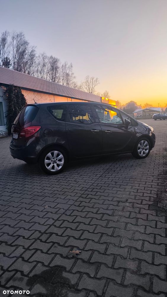 Opel Meriva 1.7 CDTI Essentia - 8
