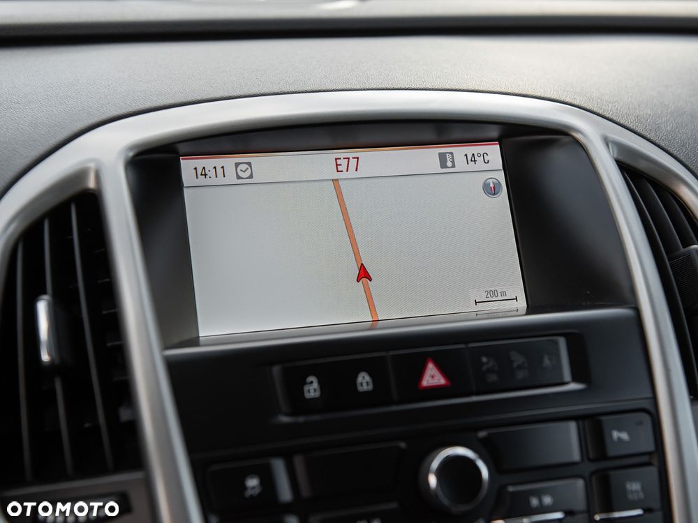 Opel Astra 1.4 T Cosmo S&S - 22