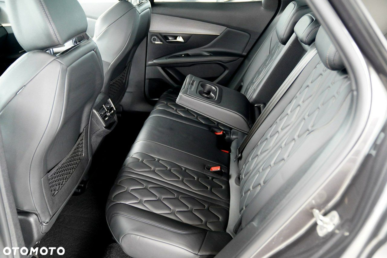 Peugeot 3008 - 25