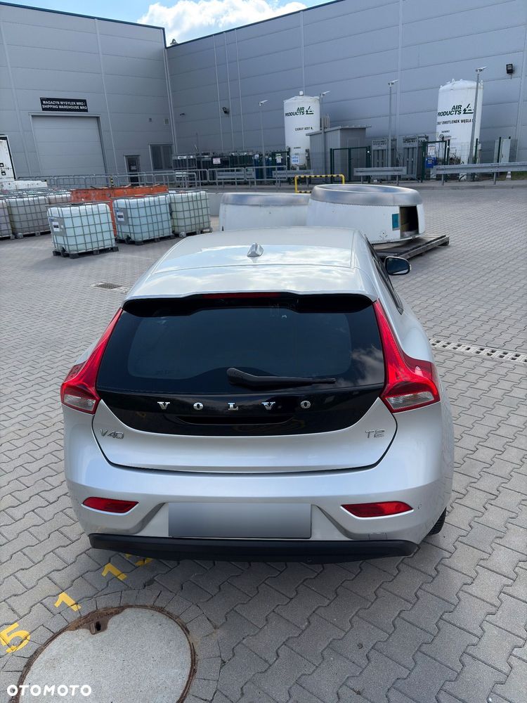 Volvo V40 - 9