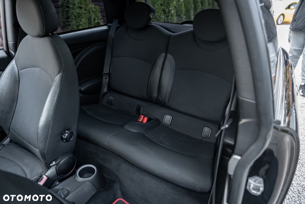 MINI Cooper S Standard - 27