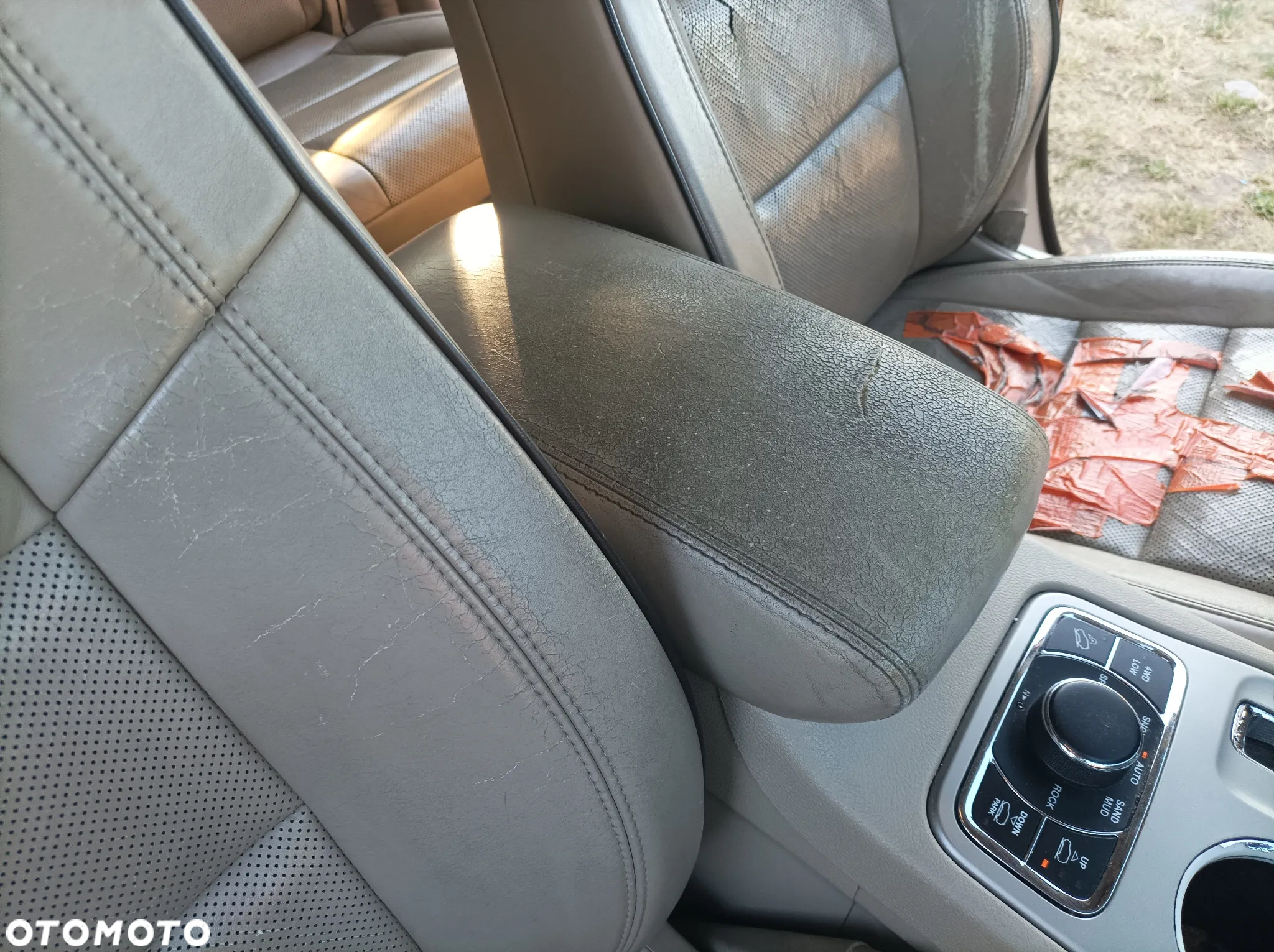 Jeep Grand Cherokee 5.7 V8 HEMI Overland - 9