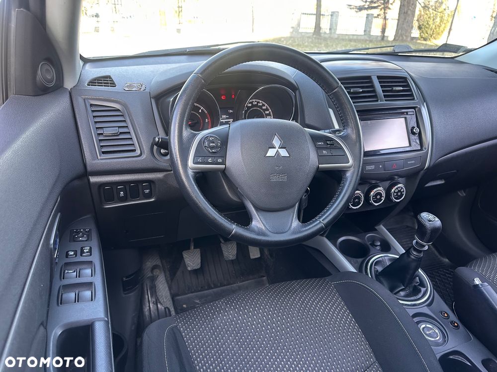 Mitsubishi ASX 1.8 DI-D 4WD Instyle - 8