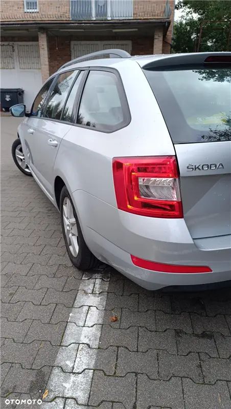 Skoda Octavia 1.6 TDI Ambition - 25