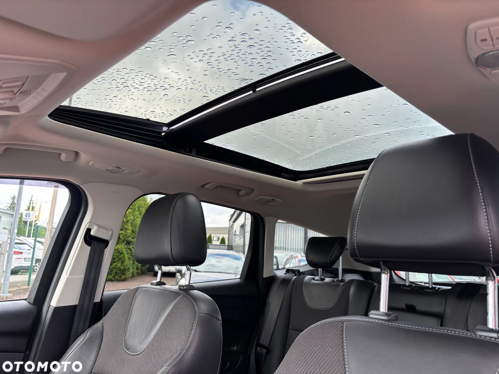 Ford Kuga 1.5 EcoBoost 2x4 Titanium - 29
