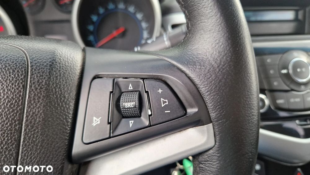 Chevrolet Cruze 1.8 LT+ - 14