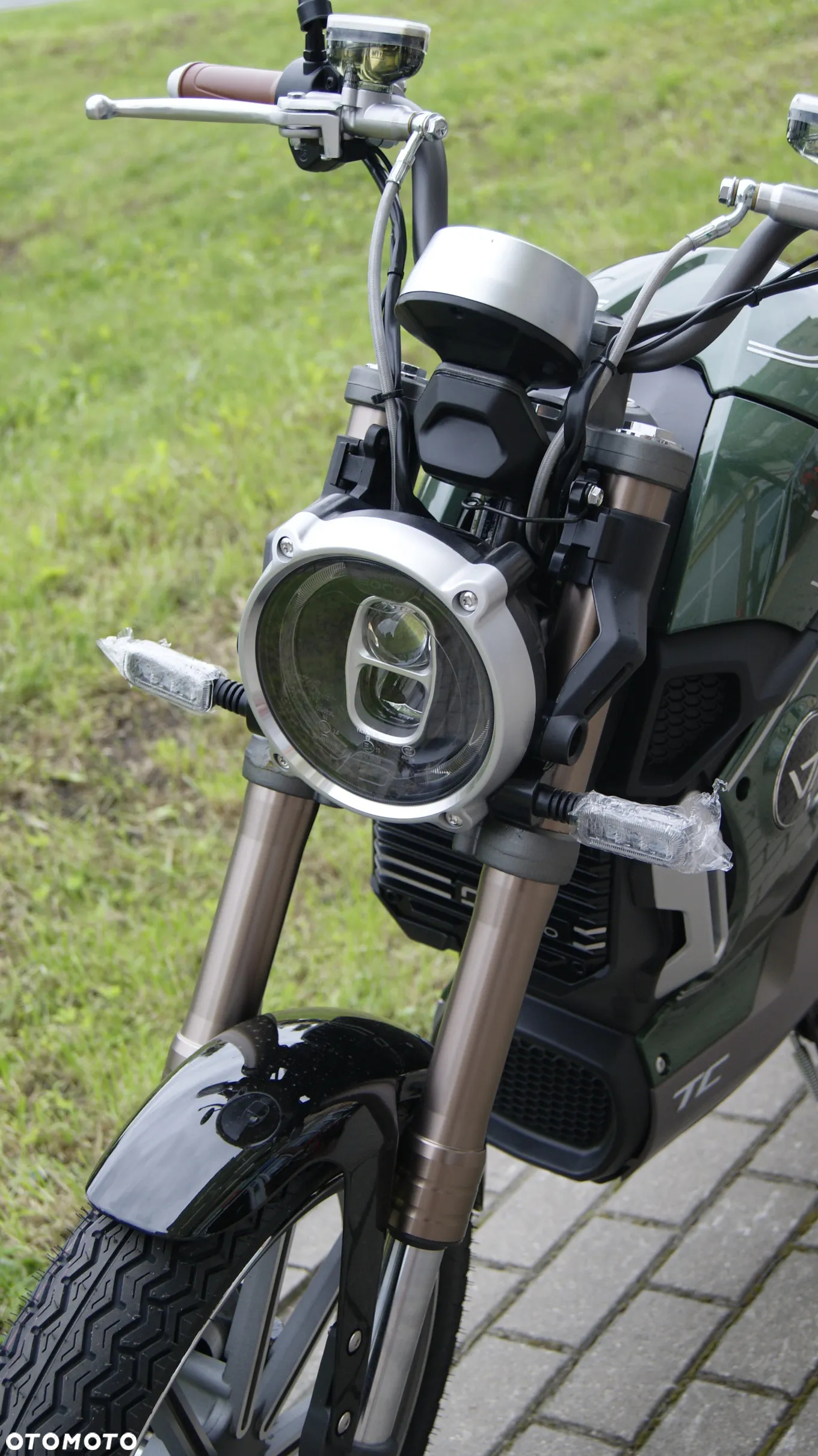 Super Soco TC - 8