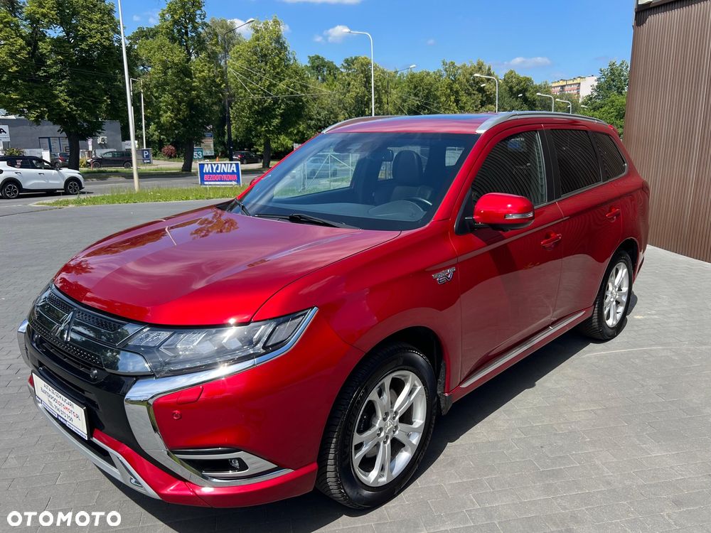 Mitsubishi Outlander 2.4 4WD Diamant - 1