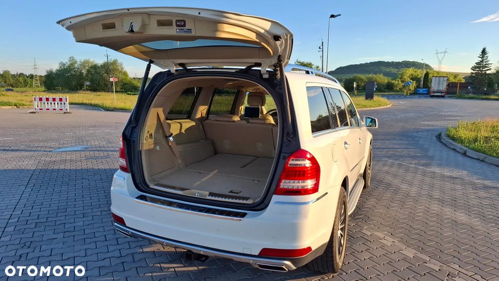 Mercedes-Benz GL 450 4Matic 7G-TRONIC - 13