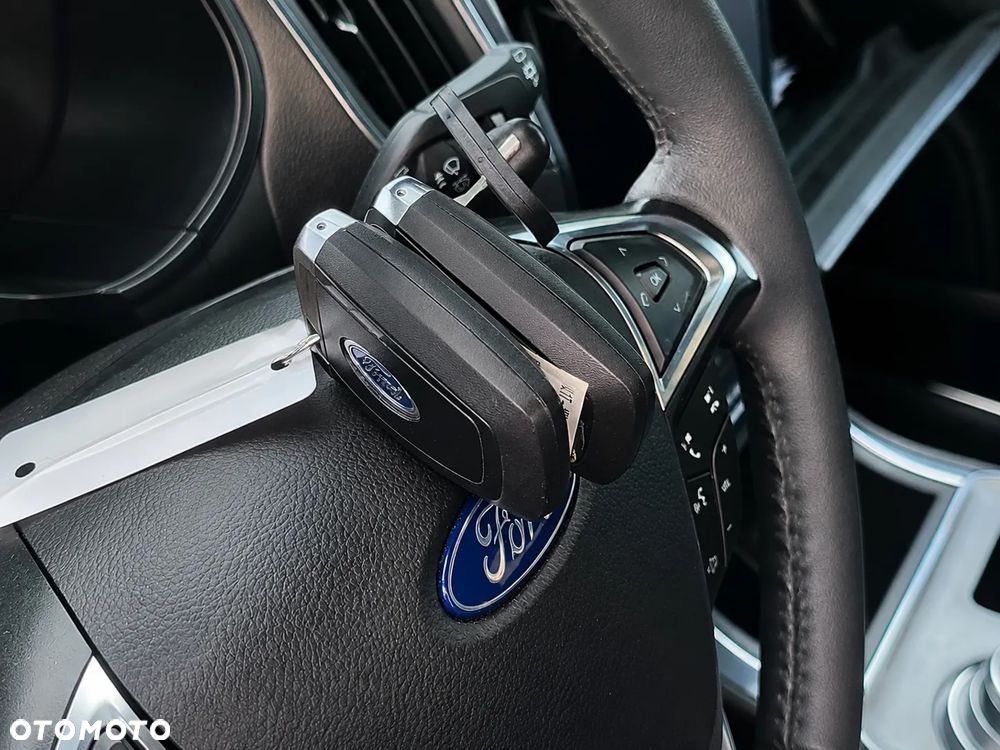 Ford Edge - 17