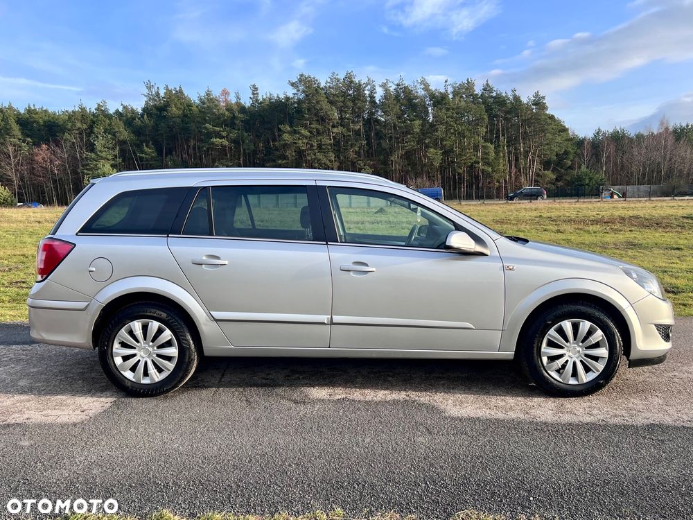 Opel Astra 1.6 Cosmo - 8