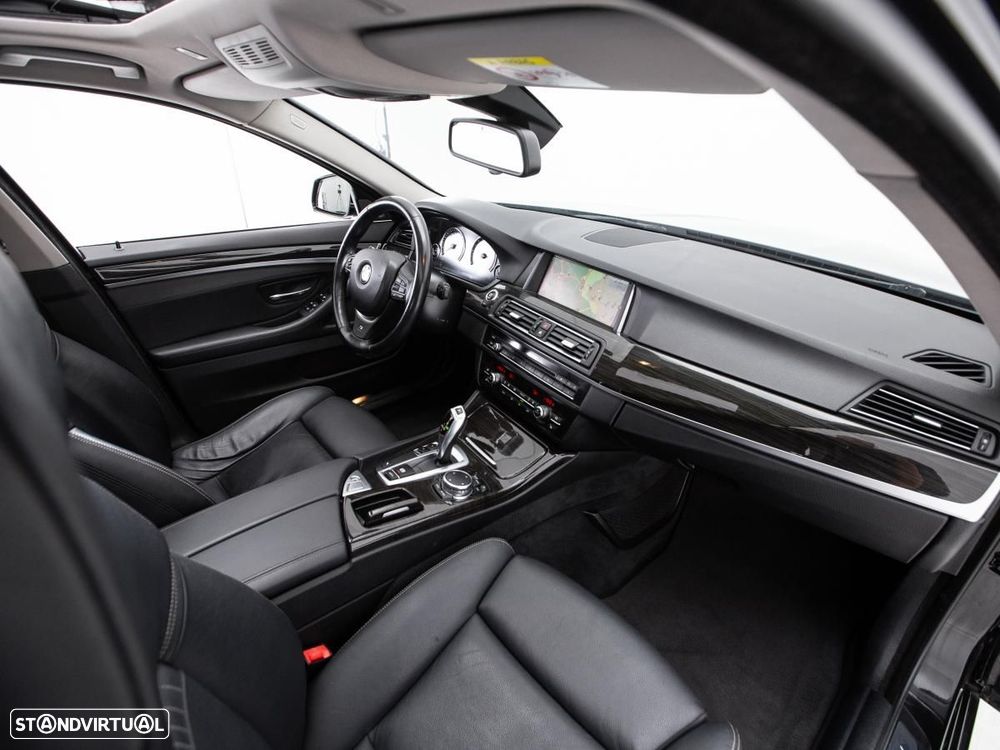BMW 525 - 12