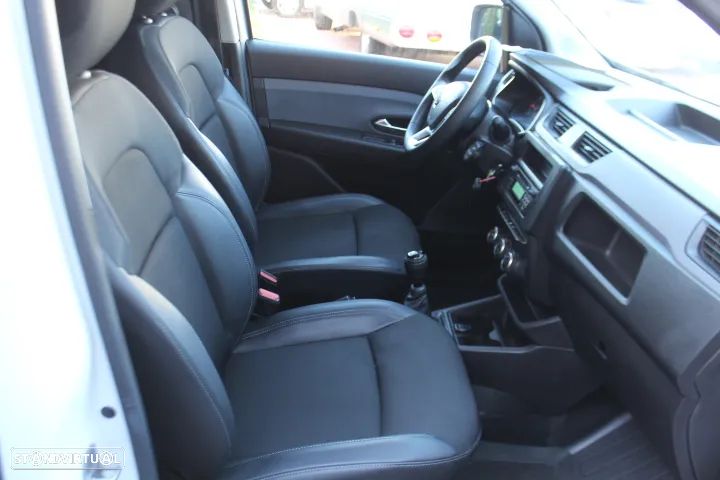 Renault EXPRESS - 16