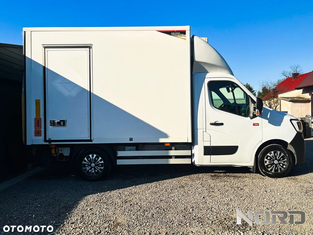 Renault Master 2.3 Chłodnia+Winda - 2