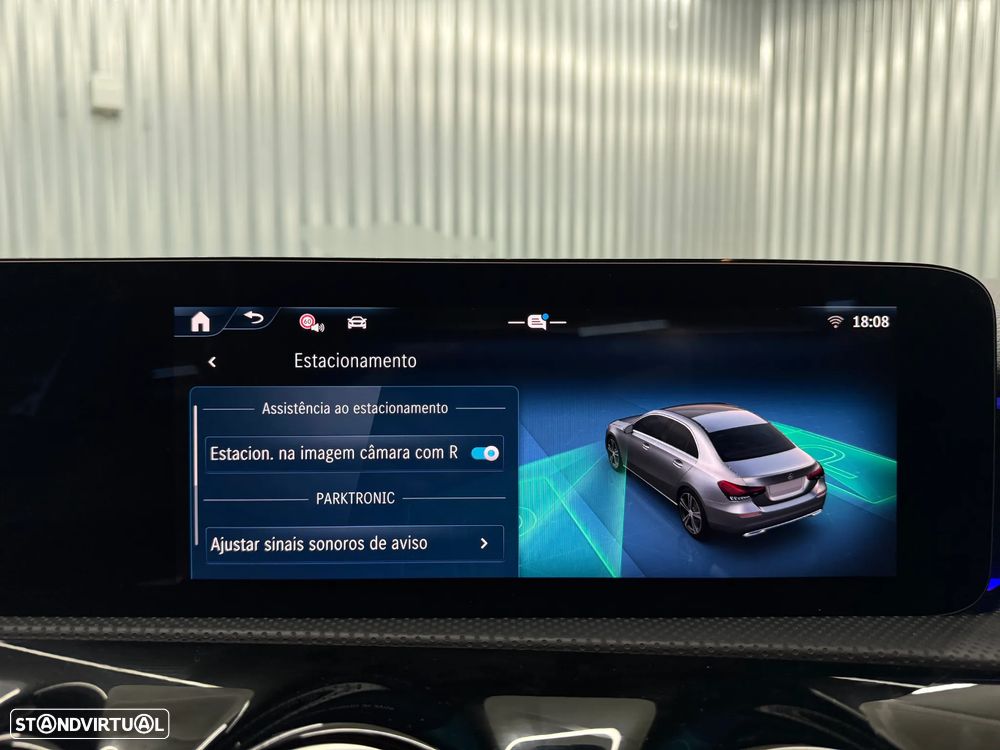 Mercedes-Benz A 200 Limousine AMG Line Aut. - 17