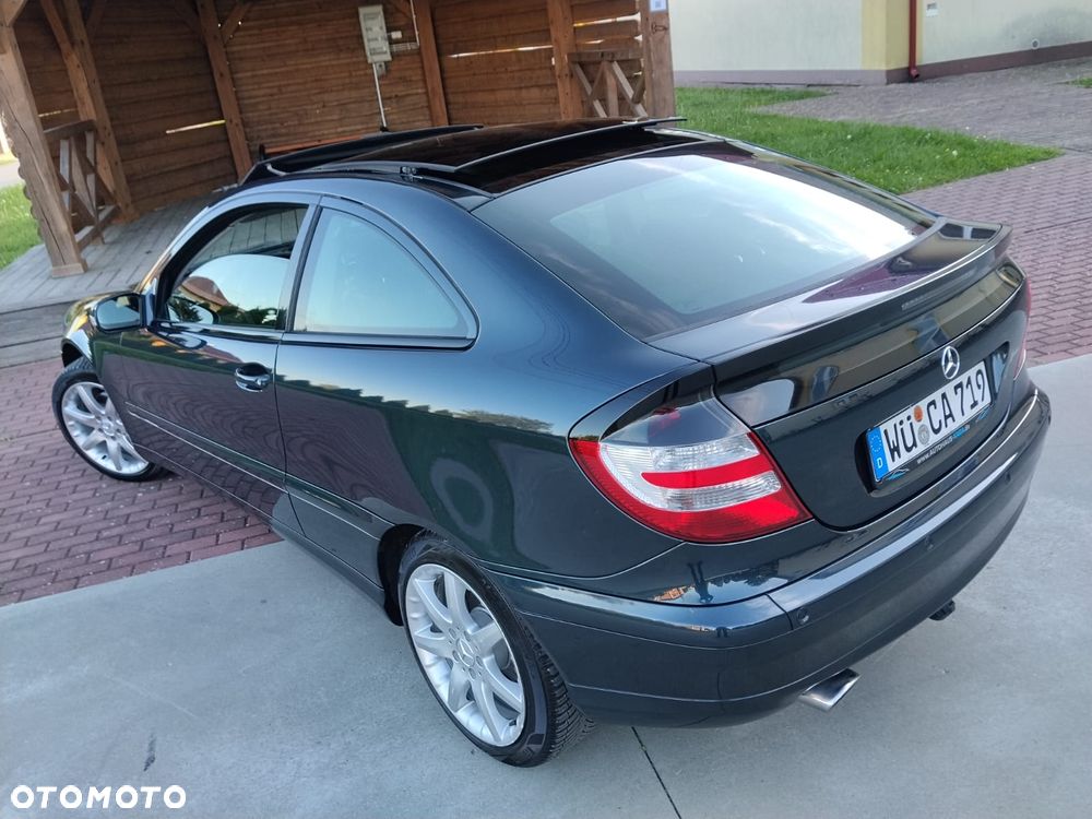 Mercedes-Benz Klasa C 180 Kompressor Automatik Sport Edition - 2