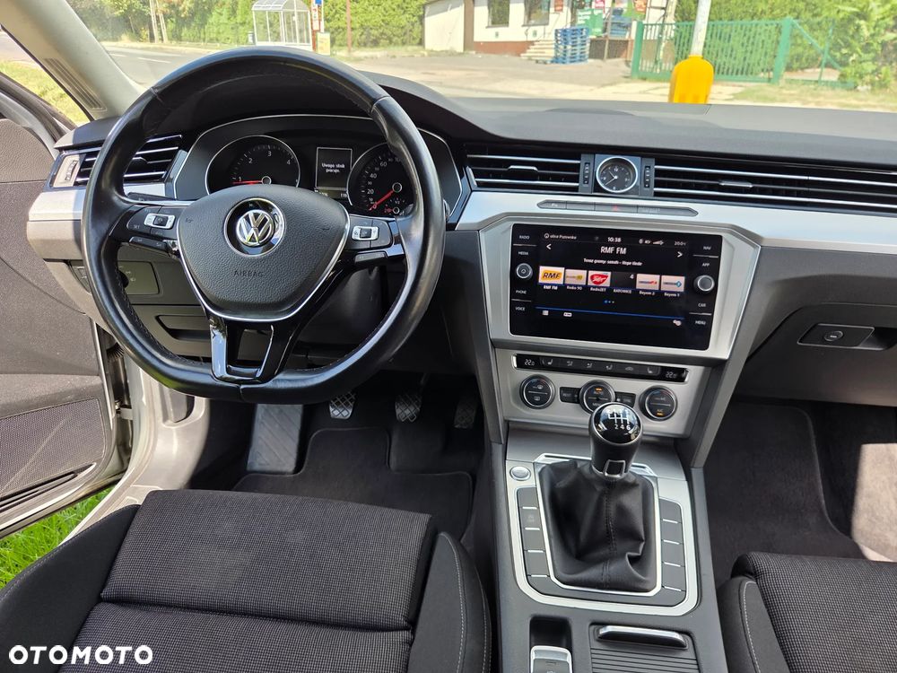 Volkswagen Passat 2.0 TDI BMT Comfortline - 6