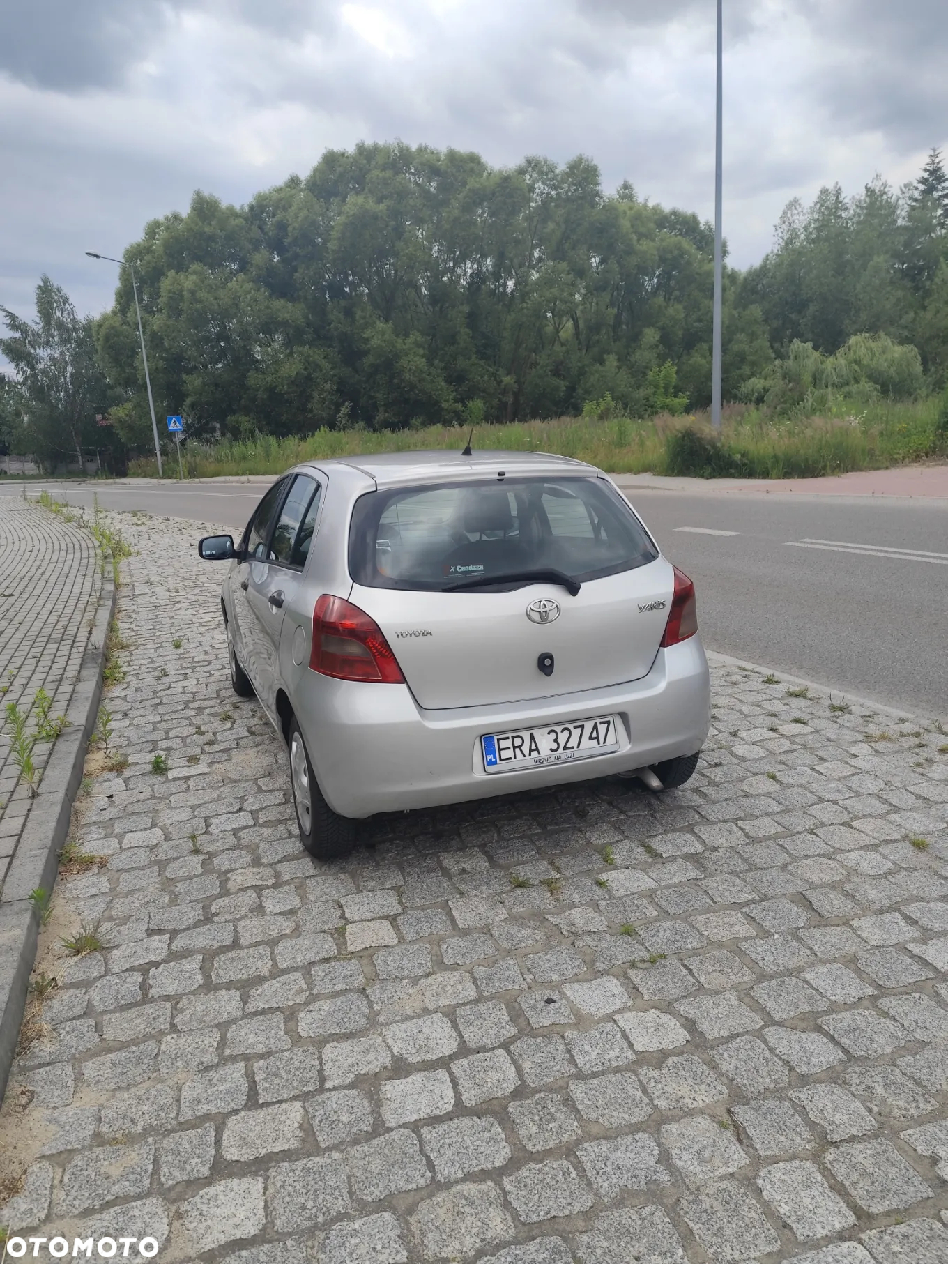 Toyota Yaris 1.0 Luna A/C - 4
