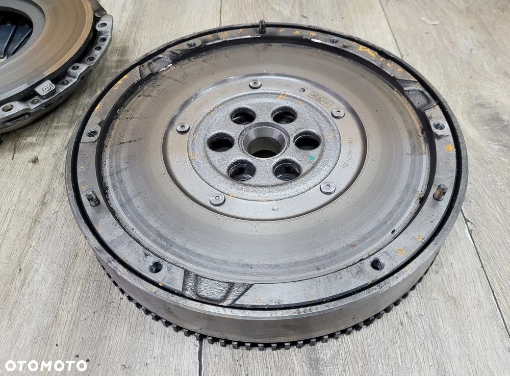 Sprzęgło koło dwumasowe FORD Focus Mk3 Mondeo Mk5 KUGA MK2 1,5 TDCI 88kW 120KM FM51-6477-DD - 5