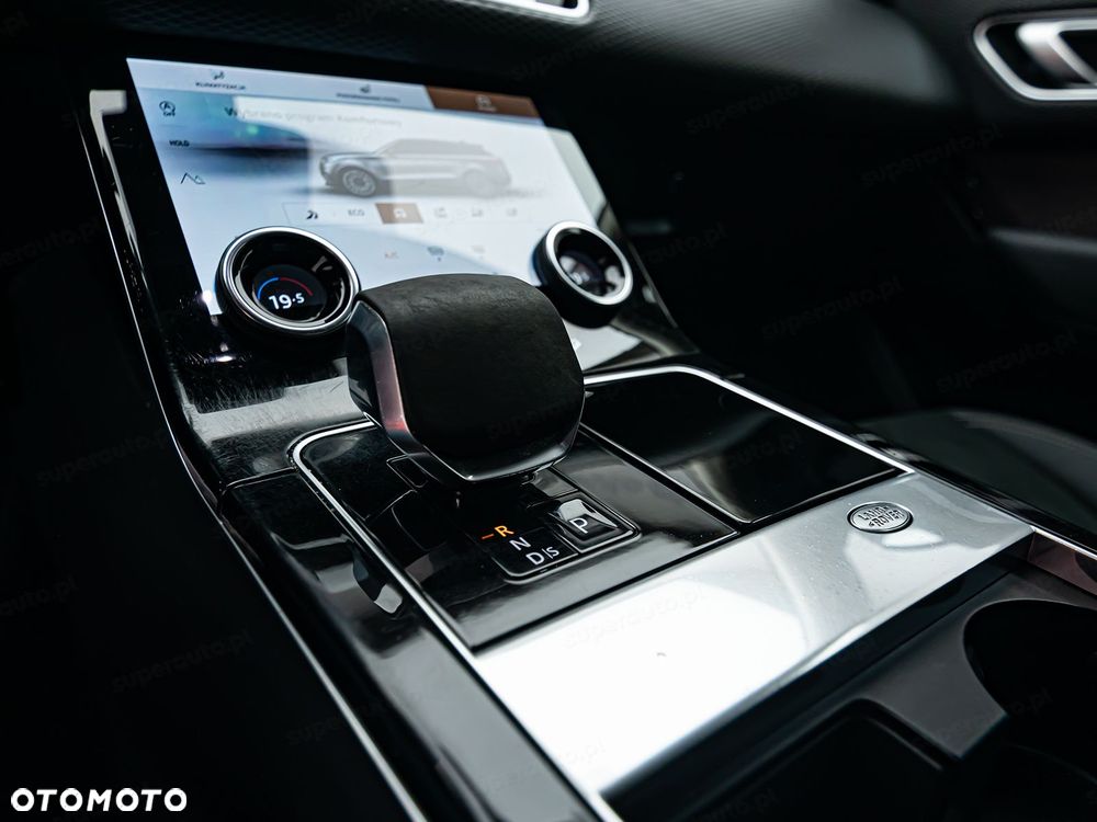 Land Rover Range Rover Velar 2.0 D200 mHEV S - 19