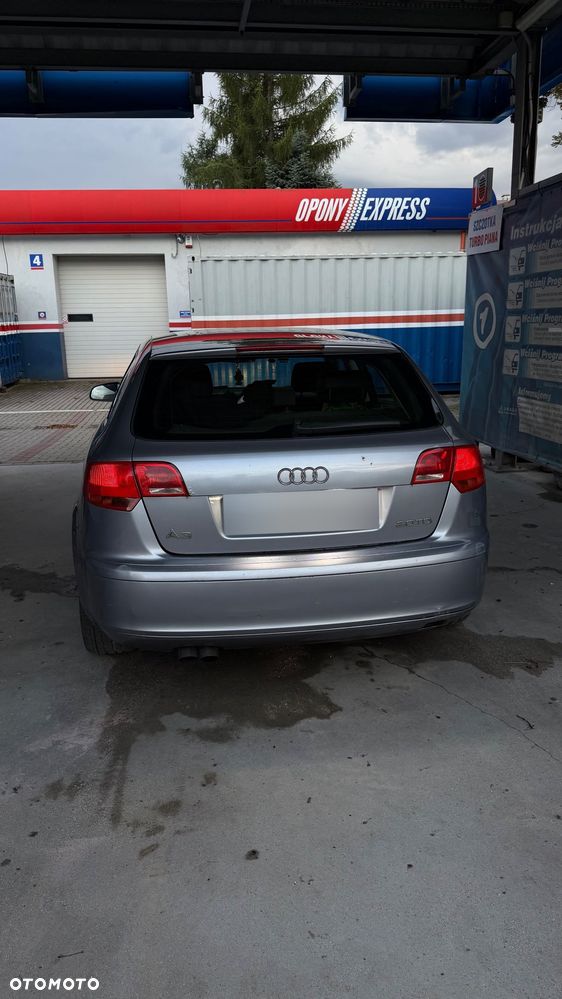 Audi A3 Sportback - 8