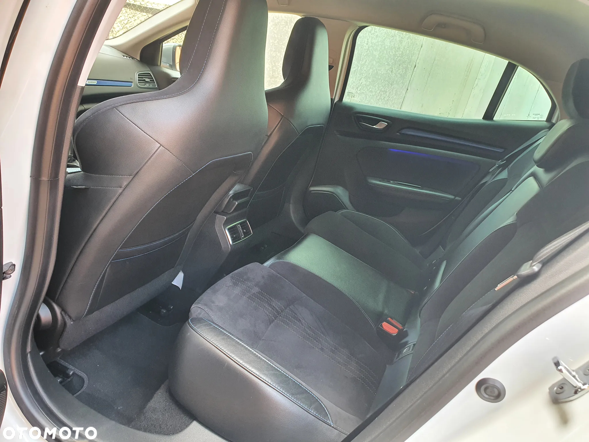 Renault Megane ENERGY dCi 165 EDC GT - 19