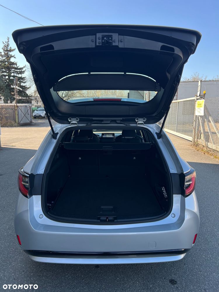 Toyota Corolla 1.8 Hybrid GPF Active - 6