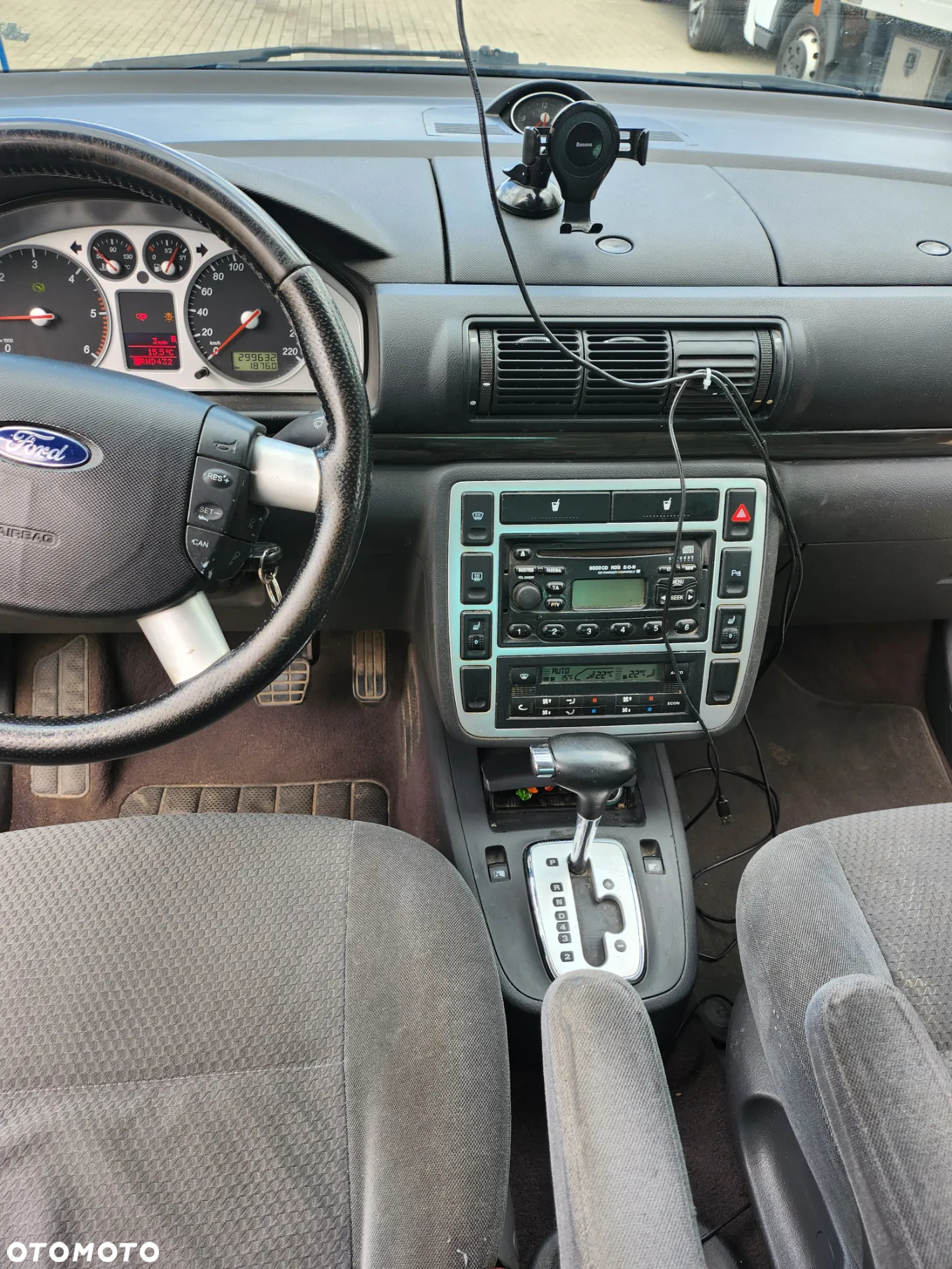 Ford Galaxy 1.9 TDI Ghia - 9