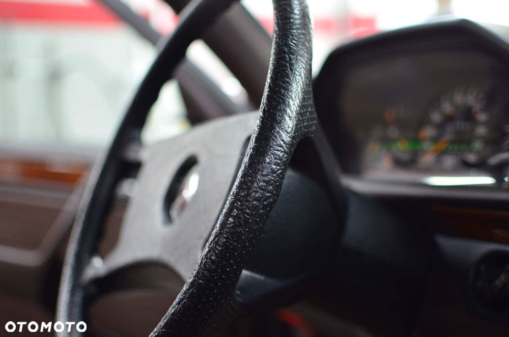 Mercedes-Benz W124 (1984-1993) - 6