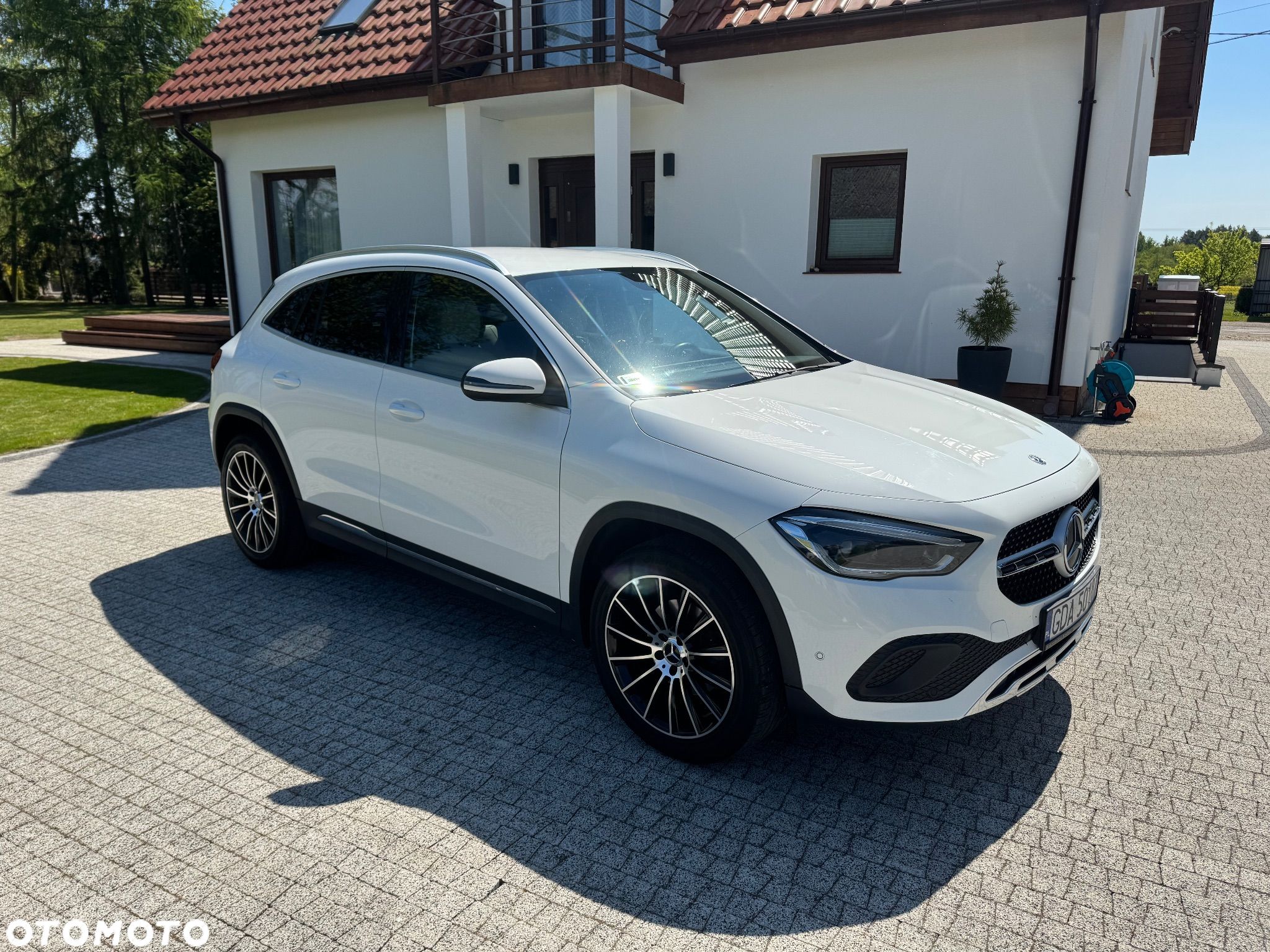 Mercedes-Benz GLA 200 - 1