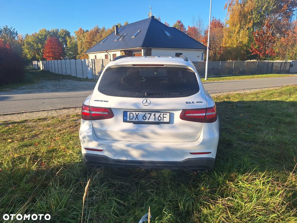 Mercedes-Benz Glc 2018 photo 4