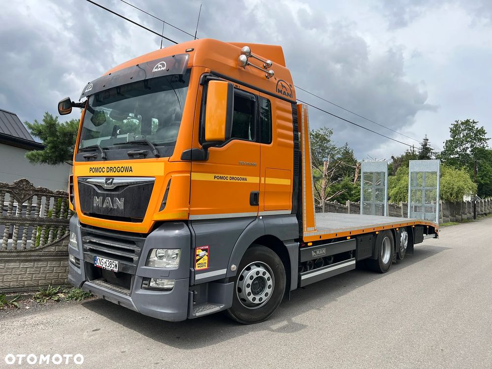 MAN TGX 26.500 | XLX | Euro 6 | 6x2 | INDIVIDUAL | Skrętna Oś | Nowa Zabudowa | Rampy Hydrauliczne | Autolaweta 8,20m | Pomoc Drogowa | Najazd | z Niemiec | STAN PERFEKCYJNY | Tylko 587 tys km |