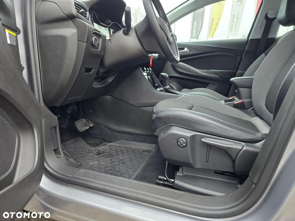 Opel Grandland X 1.2 T GPF Enjoy S&S - 12