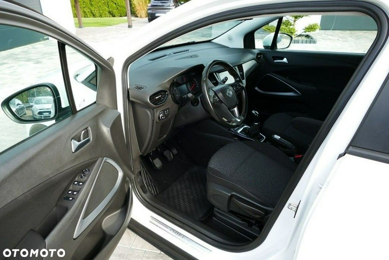 Opel Crossland X - 21